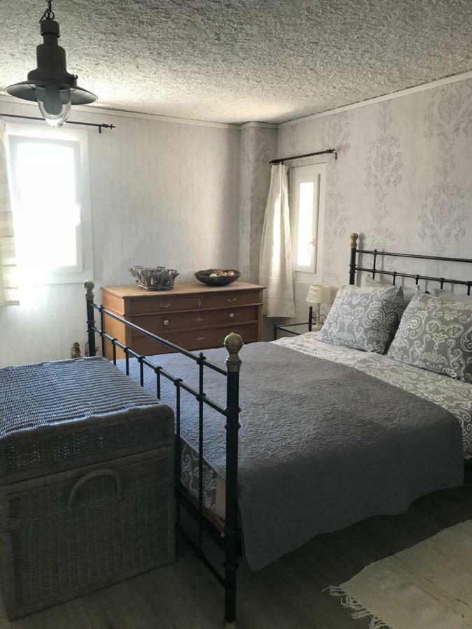 Bed and Breakfast Les Secrets Du Mistral Valensole Esterno foto